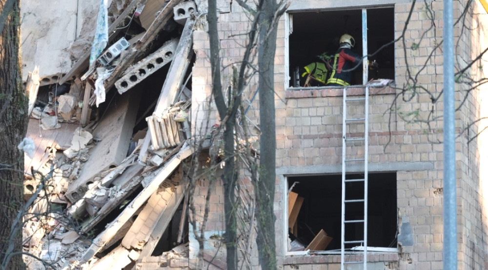 1725 image for slide