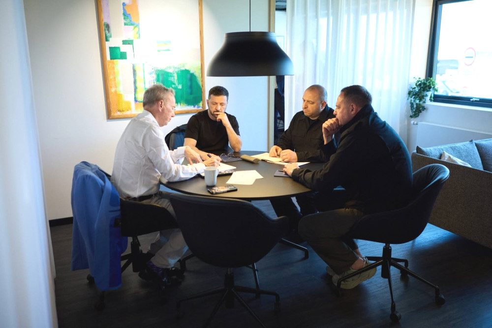 2143 image for slide