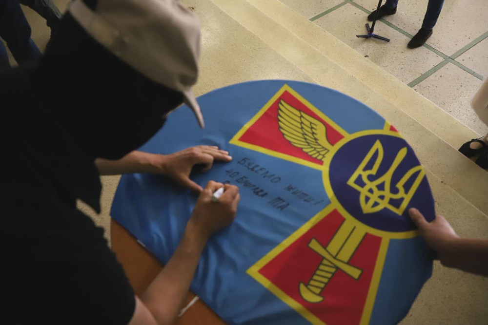 5244 image for slide